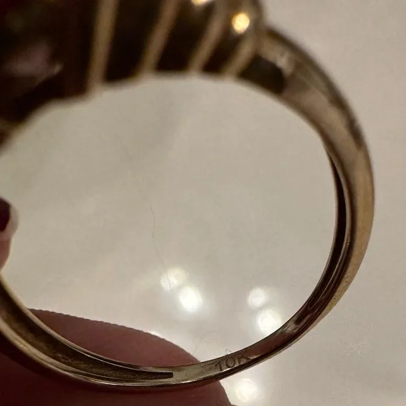 Heirloom Garnet solid 10k yellow gold Ring